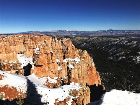 How To Enjoy Bryce Canyon National Park In Winter — The Vanimals