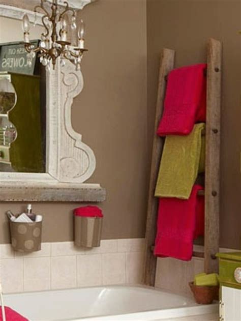 In the event you're, do you discover that it's hard to discover what amuses you? Wooden ladder used as a towel rack! Maybe this one. I ...