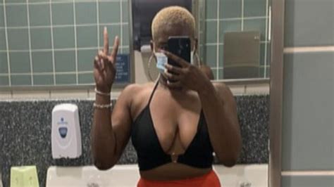 Woman Was Kicked Off Flight For Her Halter Top Youtube