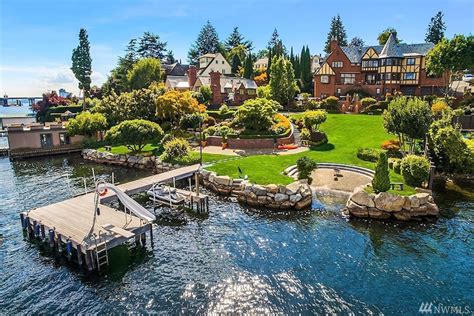 3 beds | 3 baths | 2,445 sqft. Lake Washington Waterfront Estate On Sale For $14.880 ...