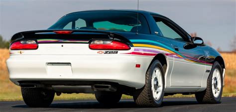 A Look Back At The Third And Fourth Generation Chevrolet Camaro Aldan