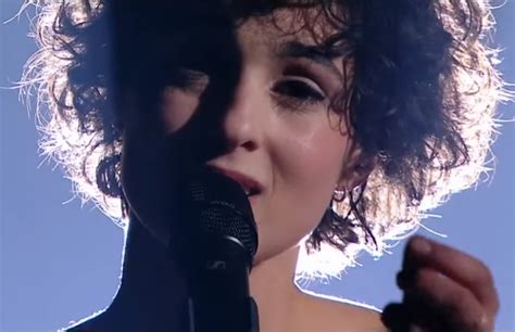 После подписания контракта со звукозаписывающей компанией «capitol music france» в 2015 году. France decided: Barbara Pravi it is! - Eurovision Universe