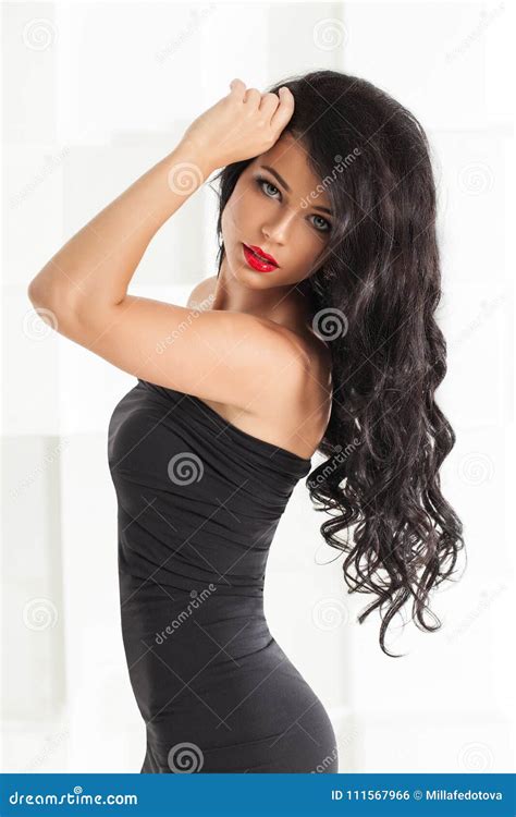 Sexy Mode Modell Woman Schöner Brunette Stockfoto Bild Von Karosserie