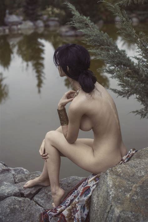 Nude By David Dubnitskiy
