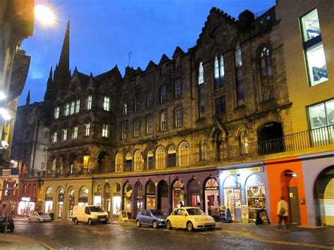 Victoria Street in Edinburgh: 7 reviews and 24 photos