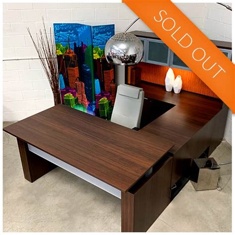 Maverick Used Height Adjustable Executive Desk Set A Stylish Desking