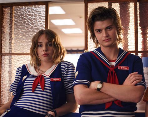 Stranger Things Writers Post Series Of Cryptic Season 4 Clues