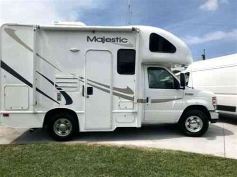 19 Foot Class C Motorhome Rv Used 2011 Ford E350 2011 Vans Suvs And
