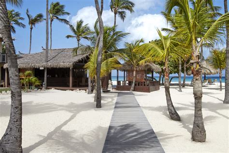 The Perfect Beach Vacation Manchebo Beach Resort And Spa In Aruba
