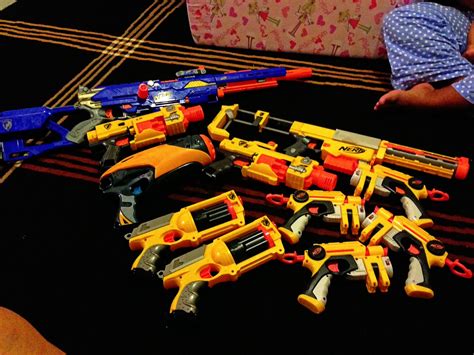 Pictures and reviews of every nerf gun ever made. Khaia: NERF GUNS!