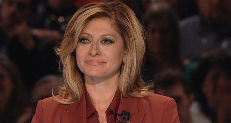 Maria Bartiromo Fox Business Host Fashionista And Beauty Enthusiast