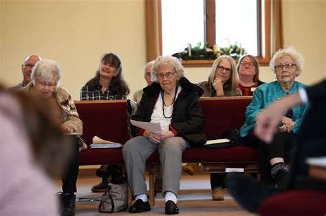 Cottage Grove Church To Usher Out Gray Haired Members In Effort To