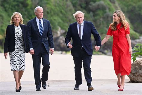 Jun 10, 2021 · epa/hollie adams / pool jill biden and carrie johnson walking on the beach in carbis bay, cornwall, on june 10, 2021. Johnson says he is 'not going to disagree' with Biden at ...