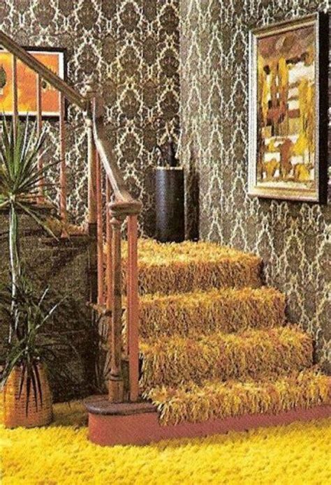 Very 70stri Color Twisted Shag Carpet With Gaudy Wall Paperthe