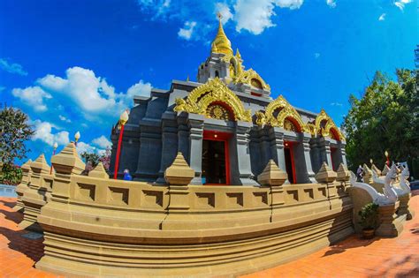 Temple Wat In Thailand Free Stock Photo Public Domain Pictures