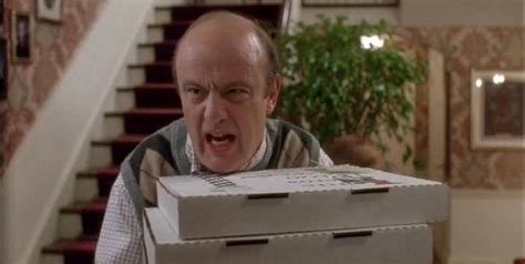 Home Alone Deleted Scene Makes Uncle Frank Even More Of A Jerk