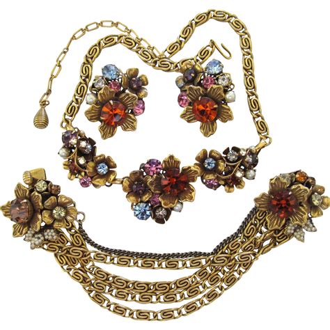 643a Floral Necklace Earrings Bracelet Set Coro Vendome Exclusively at Lee Caplan Vintage ...