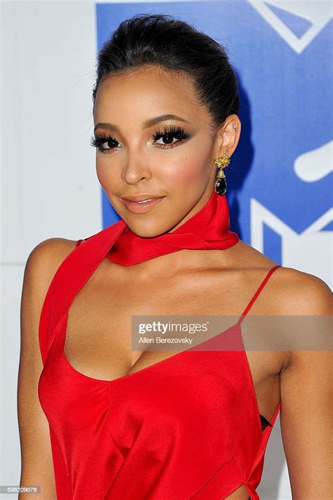 Singer Tinashe Arrives At The 2016 Mtv Video Music Awards At Madison News Photo Getty Images