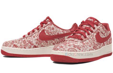 Released october 2019, the nike wmns air force 1 s. Nike WMNS Air Force 1 Low - Valentine's Day 'Amor ...