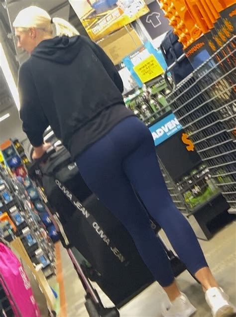 Sexy Blonde Milf Nice Ass In Tights Spandex Leggings And Yoga Pants
