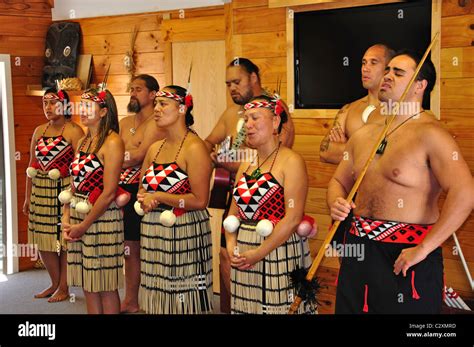Maori Cultural Concert Whakarewarewa Living Thermal Village Rotorua