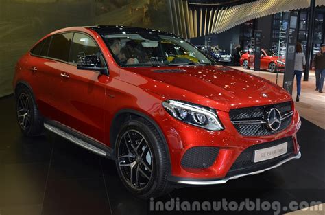 Explore the e 450 coupe, including specifications, key features, packages and more. Mercedes GLE 450 AMG Coupe - Features and Specifications