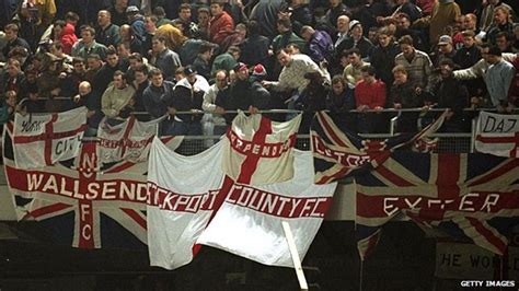 Why Do England Fans Sing No Surrender Bbc News