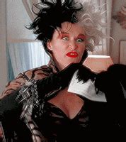 Discover & share this villain gif with everyone you know. Cruella-de-vil | Tumblr
