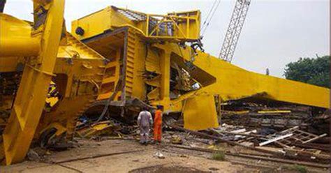 Andhra Pradesh 11 Killed As Crane Collapses At Hindustan Shipyard