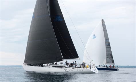 There are storm jibs that are far smaller than 100%. Genoa Meaning - Genoa logo and symbol, meaning, history ...