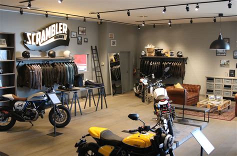 J.chinnock, m.guerin(ducati newport beach president), j.guerin(ducati newport beach cfo), c.domenicali, f.milicia (vp global sales & after sales dmh), o.stein(cfo dmh). Ducati Showroom | Ducati Newport Beach | Costa Mesa California