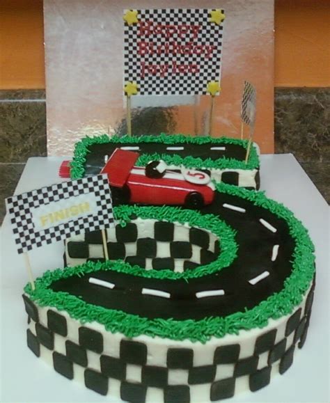 Race Track Birthday Cake