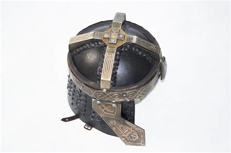 Gimli Helmet £6399 Dragon Reborn