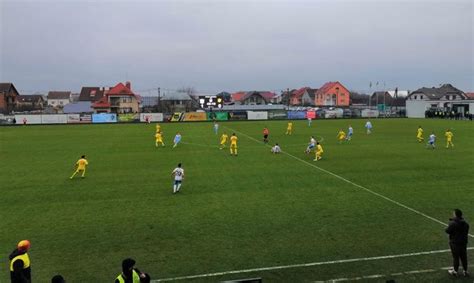 Захисник «минаю» ріпо малепе про адаптацію до морозів, майбутню гру та мету потрапити на олімпіаду. Минай - Інгулець 1:1. Грім, блискавиця і традиція ᐉ UA-Футбол