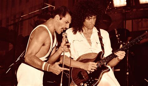 Originally called smile, later in 1970 singer freddie mercury came up with the new name for the. Die 25 besten Songs von Queen, die kaum einer kennt