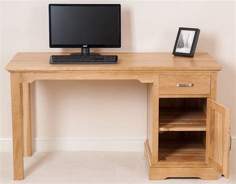 Aspen home furnishings have a huge range of furniture which includes aspen home coffee tables, aspen home dining room furniture, aspenhome desk furniture, aspenhome bedroom set, aspen home office furniture & so on. ASPEN SOLID OAK WOOD SMALL COMPUTER DESK OFFICE STUDIO ...