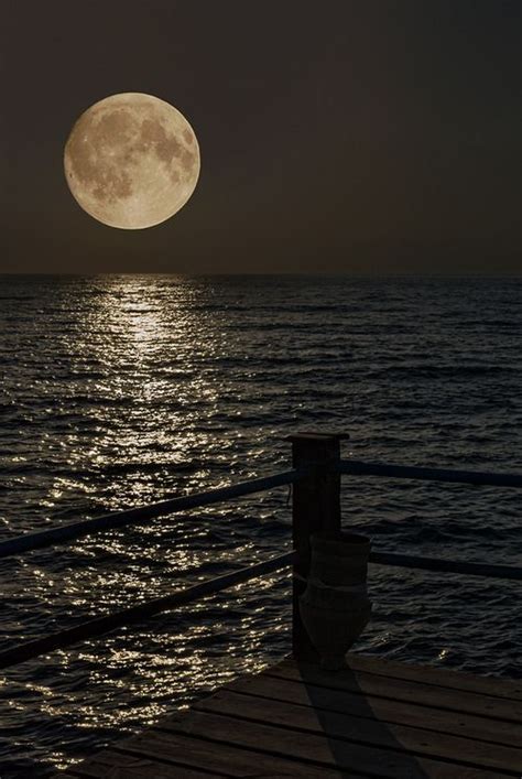 Fabulous Full Moon Photography To Keep You Fascinated Bored Art