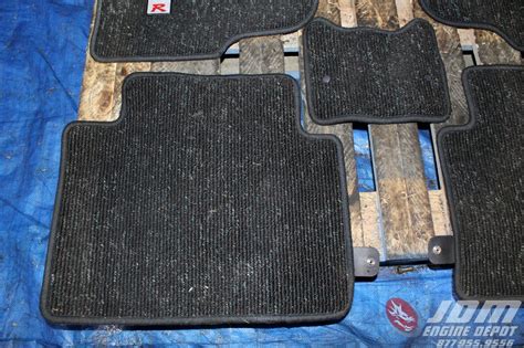 One major use of a vehicle mat is to keep the car looking clean. 94 01 HONDA INTEGRA DC2 ITR TYPE R RHD OEM GREY FLOOR MATS ...