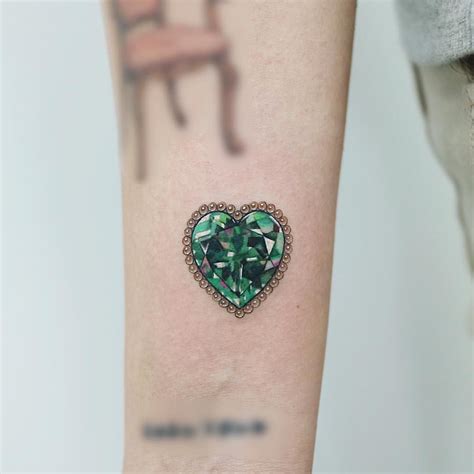 Emerald Brooch💚 In 2020 Gem Tattoo Tattoos Tattoos For Women