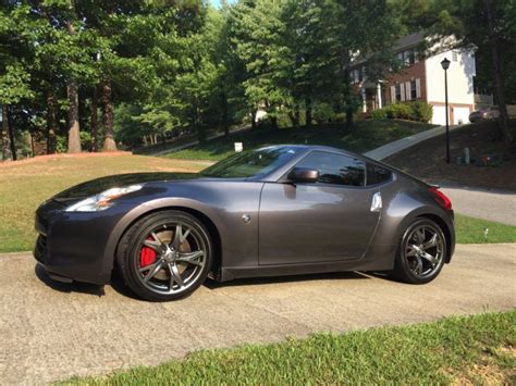 Sell Used 2010 Nissan 370z 40th Anniversary Edition In Riverside