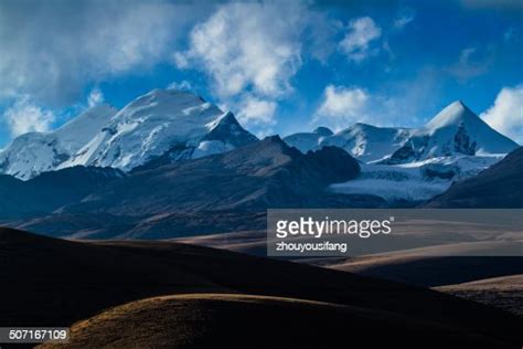 Kunlun Snowy Mountain High Res Stock Photo Getty Images