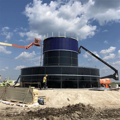 Double Wall Tank On A Sand Foundation Uig Tanks United Industries Group Inc