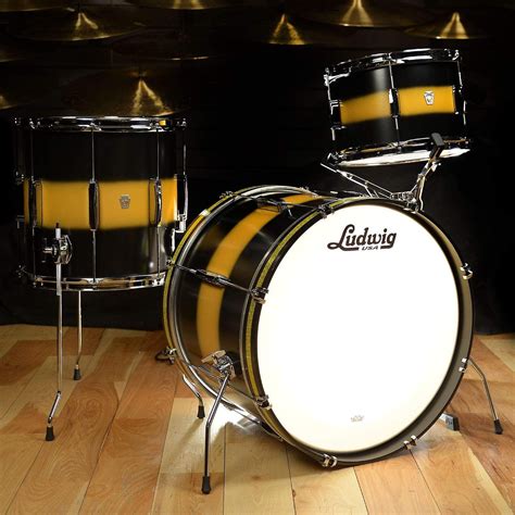 Ludwig Club Date 121420 3pc Drum Kit Vintage Blackgold Duco Drum