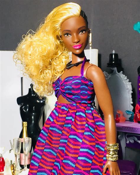 Black Girl Magic Fashion Dolls Barbie Dolls Halter Dress Curvy Celebrity Dresses Barbie