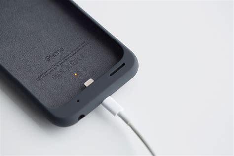 Apple Launches Smart Battery Case To Extend Iphone 6 And 6s Battery Life Campaigns Of The World®