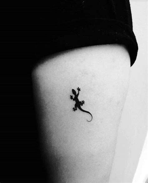 21 Small Lizard Tattoo Designs For Men And Women Petpress