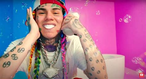 Rapper 6ix9ine Drops New Song And Video Yaya Watch Variety