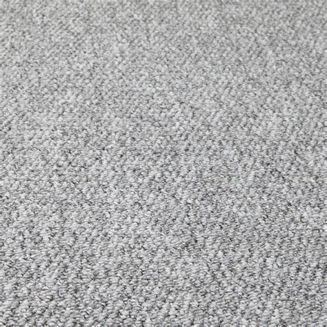 Whether your grey carpet is light or dark, or your black furniture can help balance the cool and dark. Marrakesh Berber Carpet | Grey carpet bedroom, Textured ...