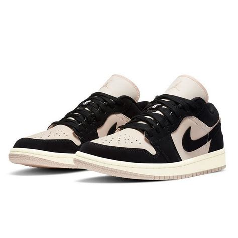 Air Jordan 1 Low Black Guava Ice Dc0774 003 Limited Resell