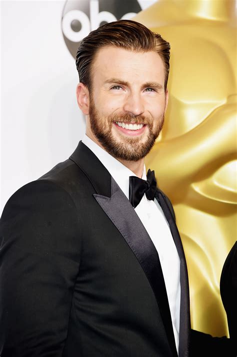 Chris Evans Scoops People Magazines ‘sexiest Man Alive 2021 Title